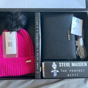 Steve Madden Box Set Hat & Purse — New With Tags with Tote Bag